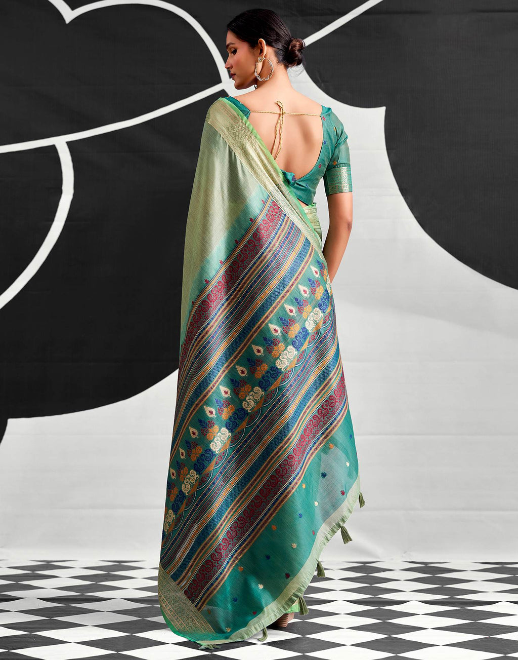 Pista Green Cotton Silk Woven Saree