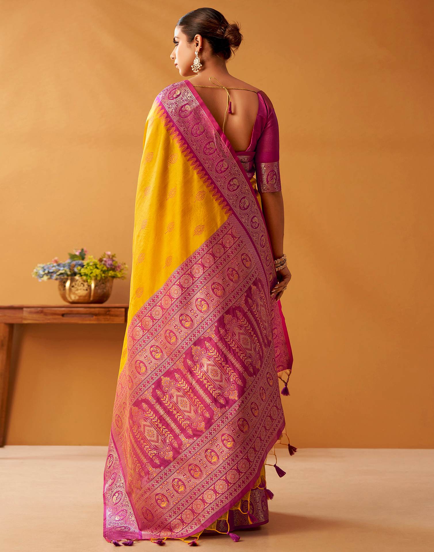 Yellow Silk Woven Kanjivaram Saree